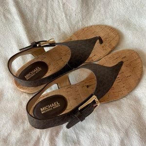 NWOT Michael by Michael Kors London Thong Sandals